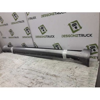 Recambio de estribo derecho para audi a4 berlina (8e) 1.9 tdi (96kw) referencia OEM IAM   