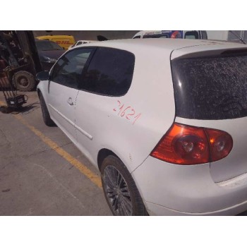 volkswagen golf v berlina (1k1) del año 2004