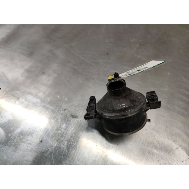 Recambio de faro antiniebla derecho para ford focus c-max (cap) ambiente (d) referencia OEM IAM 2