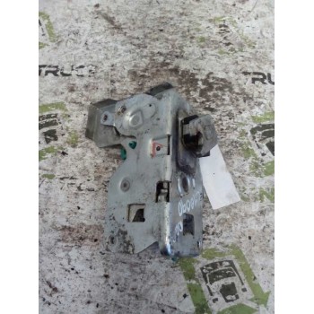 CERRADURA PUERTA DELANTERA DERECHA 