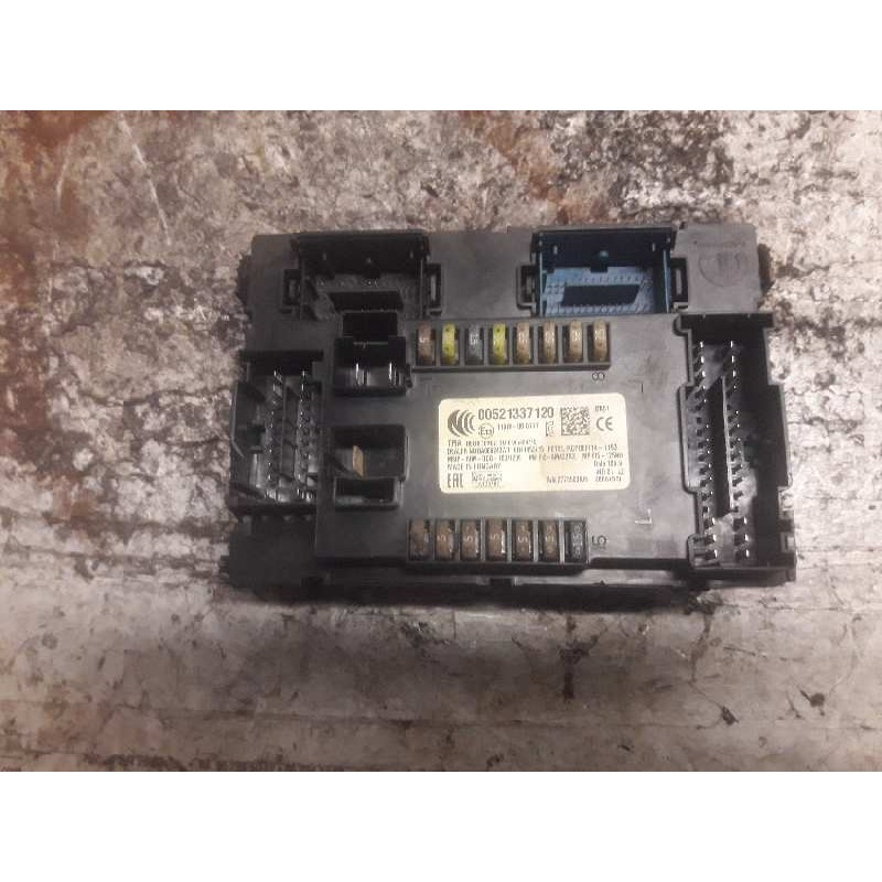 Recambio de caja reles / fusibles para fiat tipo ii (356) sedan referencia OEM IAM 00521337120 28657510