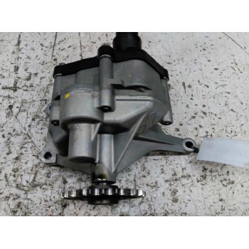 Recambio de bomba aceite para mercedes-benz vito (w638) caja cerrada 112 cdi  (638.094) referencia OEM IAM 6061810801  