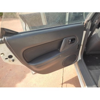 mazda 323 berlina c/f/s (ba) del año 1996