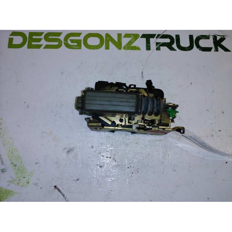 Recambio de cerradura puerta delantera derecha para nissan interstar (x70) combi - 6, l2h2, batalla media referencia OEM IAM 825 - Verde