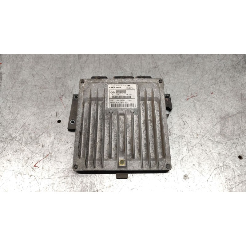 Recambio de centralita motor uce para renault clio iii authentique referencia OEM IAM 8200399038  8200619409