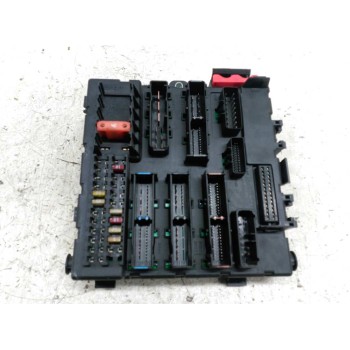 Recambio de caja reles / fusibles para opel vectra c berlina comfort referencia OEM IAM 519045017 460023260 