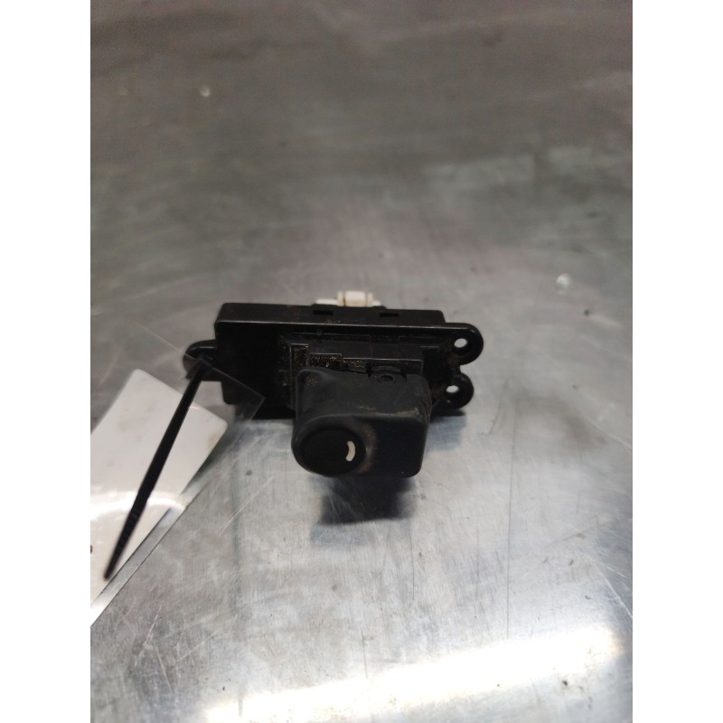 Recambio de mando elevalunas trasero izquierdo para hyundai i30 (fd) 1.6 crdi referencia OEM IAM   