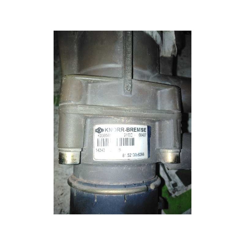 Recambio de valvula aire para man tgx 18.440 fg / 4x2 bl xxl referencia OEM IAM 81521306298 K039569 VALVULA TRANSMISOR DE FRENO - Blanco 4
