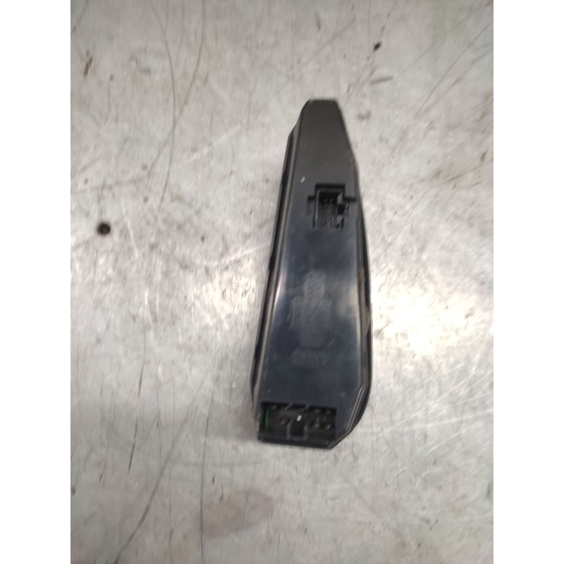 Recambio de mando elevalunas delantero izquierdo para hyundai coupe (gk) 2.0 fx full referencia OEM IAM 9357027000A - Rojo 2
