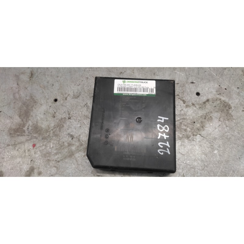 Recambio de caja reles / fusibles para citroën jumpy 2.0 hdi sx furg. referencia OEM IAM 284B75NA1A 2808020254 - Blanco 2