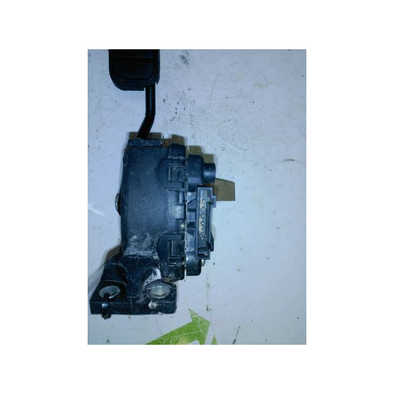 Recambio de potenciometro pedal para nissan interstar (x70) combi - 6, l2h2, batalla media referencia OEM IAM 7700314525 - Verde 2