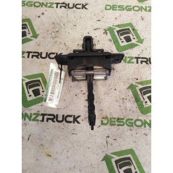 Recambio de retenedor puerta para renault serie t fg 4x2 cabina high-sleeper referencia OEM IAM   