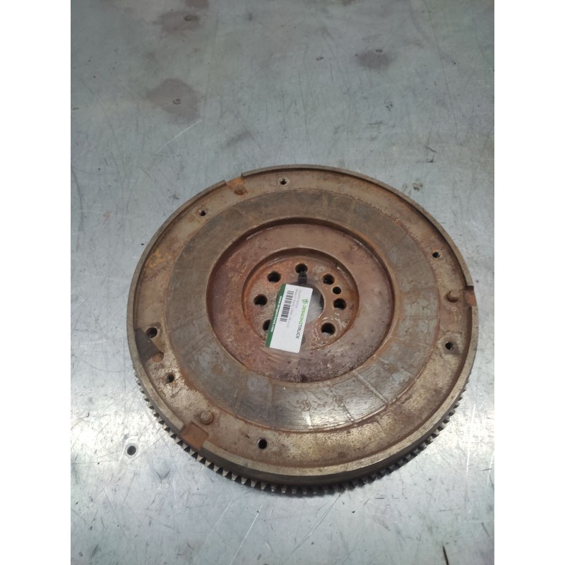 Recambio de volante motor para renault trafic combi (ab 4.01) 2.0 dci diesel fap cat referencia OEM IAM - Blanco