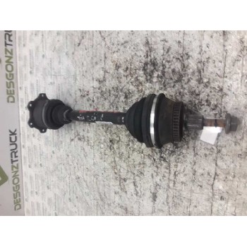 Recambio de transmision delantera derecha para audi a4 berlina (b5) 2.5 tdi referencia OEM IAM 8D0407272CM  