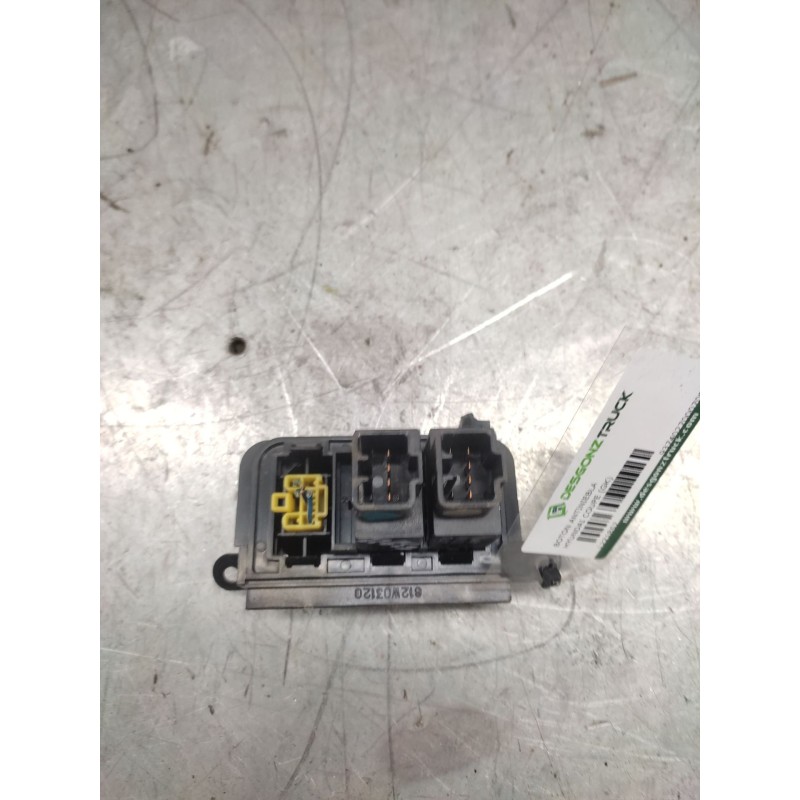 Recambio de boton antiniebla para hyundai coupe (gk) 2.0 fx full referencia OEM IAM 937402700070819 - Rojo 2