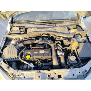 opel corsa c del año 2004