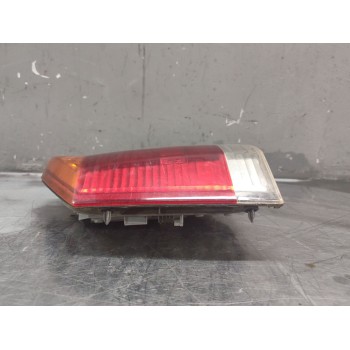 Recambio de piloto trasero derecho para opel vectra c berlina club referencia OEM IAM 13130642  