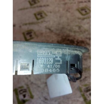 Recambio de mando elevalunas delantero derecho para daf serie cf85.xxx ab06 fsa 4x2 tráfico urbano referencia OEM IAM 1693129  