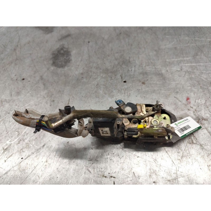 Recambio de cerradura puerta delantera derecha para kia carens 2.0 crdi ex monovolumen referencia OEM IAM 2