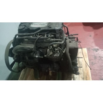 Recambio de despiece motor para iveco eurocargo 05.03  3.9 diesel referencia OEM IAM F4AE0481A  