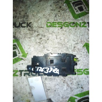 Recambio de maneta interior delantera izquierda para nissan trucks atleon 140 referencia OEM IAM   