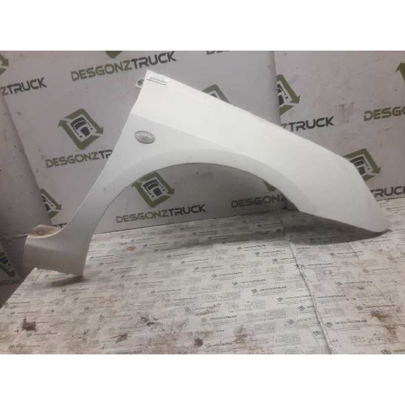 Recambio de aleta delantera derecha para peugeot 307 break / sw (s1) 2.0 16v hdi fap cat (rhr / dw10bted4) referencia OEM IAM - Blanco