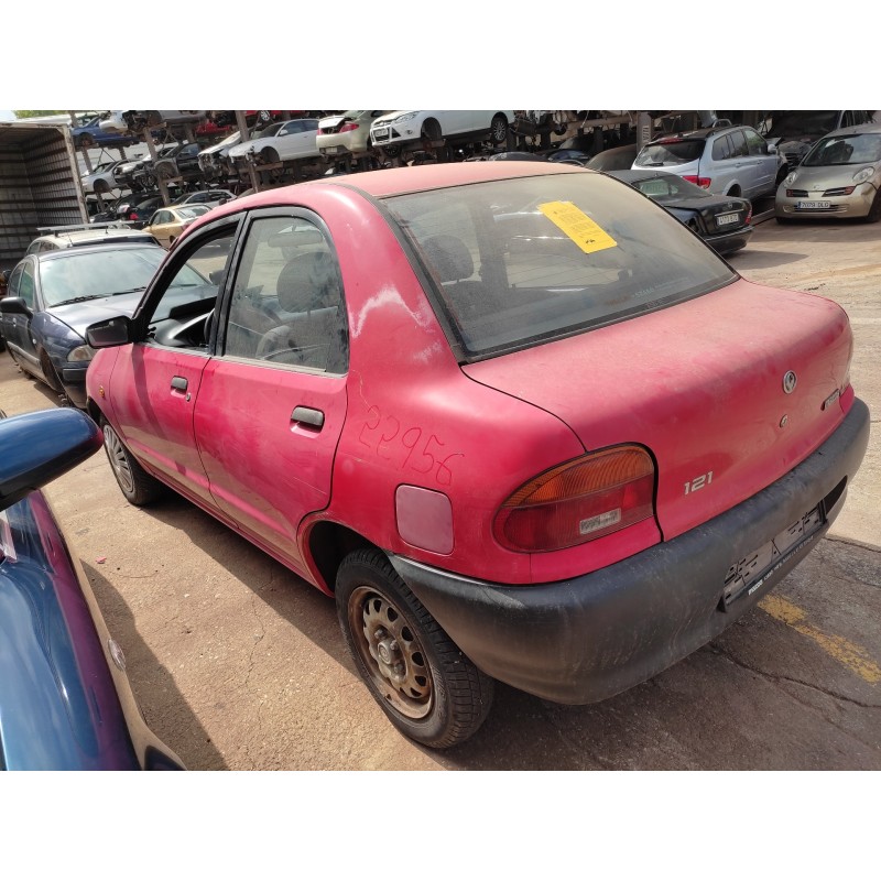 MAZDA 121 (DB)