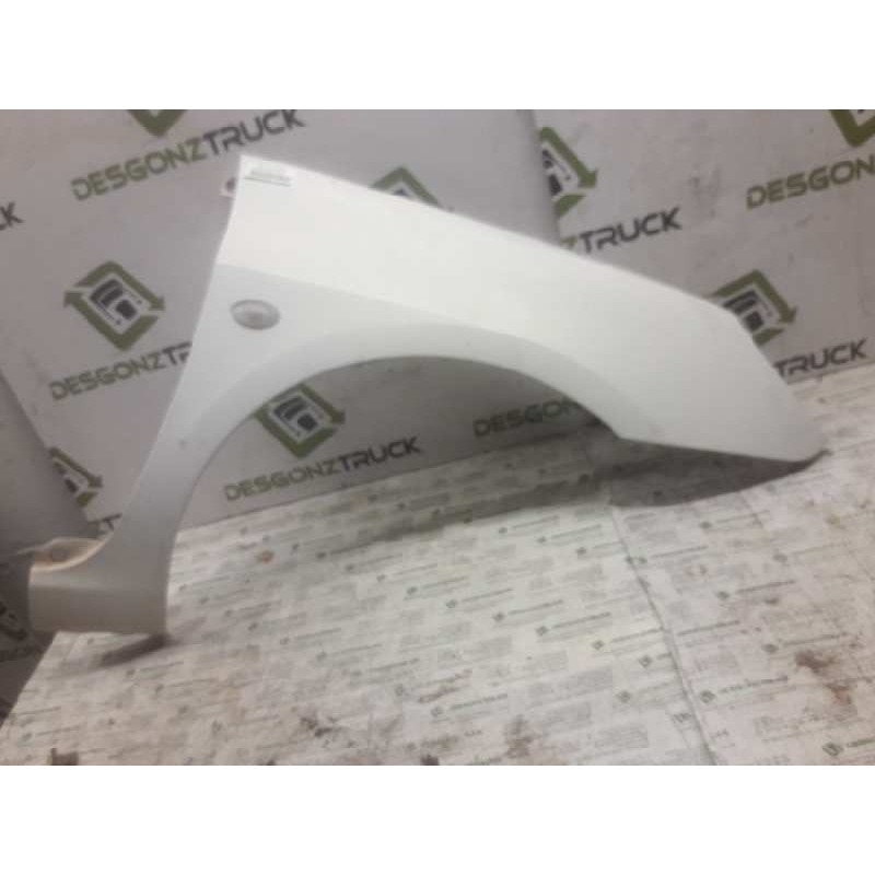 Recambio de aleta delantera derecha para peugeot 307 break / sw (s1) 2.0 16v hdi fap cat (rhr / dw10bted4) referencia OEM IAM - Blanco 2
