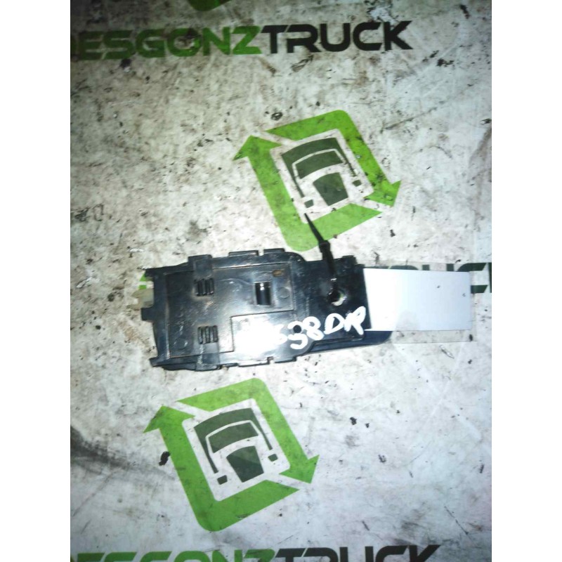 Recambio de maneta interior delantera derecha para nissan trucks atleon 140 referencia OEM IAM - Blanco 2