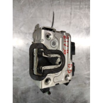 Recambio de cerradura puerta delantera derecha para dacia duster ambiance 4x2 referencia OEM IAM 8200735224  