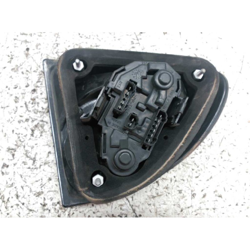 Recambio de piloto trasero derecho para seat leon (1m1) last edition referencia OEM IAM 2