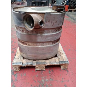 Recambio de catalizador para renault magnum ab diesel referencia OEM IAM 7420920706  