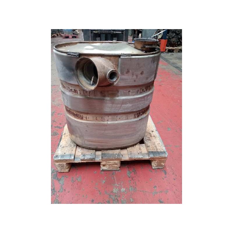 Recambio de catalizador para renault magnum ab diesel referencia OEM IAM 7420920706  