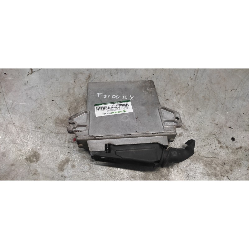 Recambio de centralita motor uce para renault clio ii fase i (b/cbo) 1.9 d referencia OEM IAM 7700104956 R04080009E - Gris 2