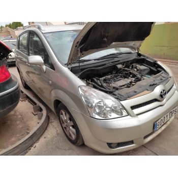 toyota corolla verso (r1) del año 2005