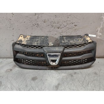 Recambio de rejilla delantera para dacia sandero ii (b8_) tce 90 (b8m1, b8ma) referencia OEM IAM   