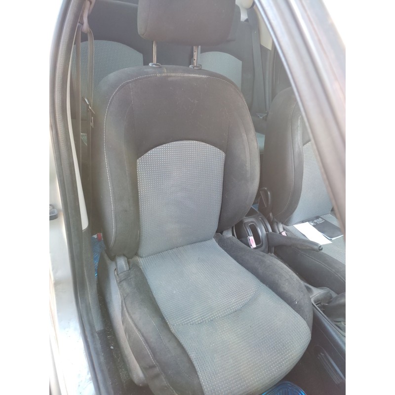 Recambio de asiento delantero derecho para peugeot 206 berlina x-line referencia OEM IAM   