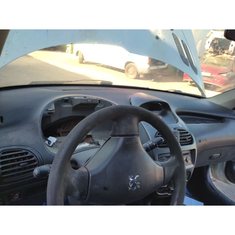 Recambio de salpicadero para peugeot 206 berlina x-line referencia OEM IAM   