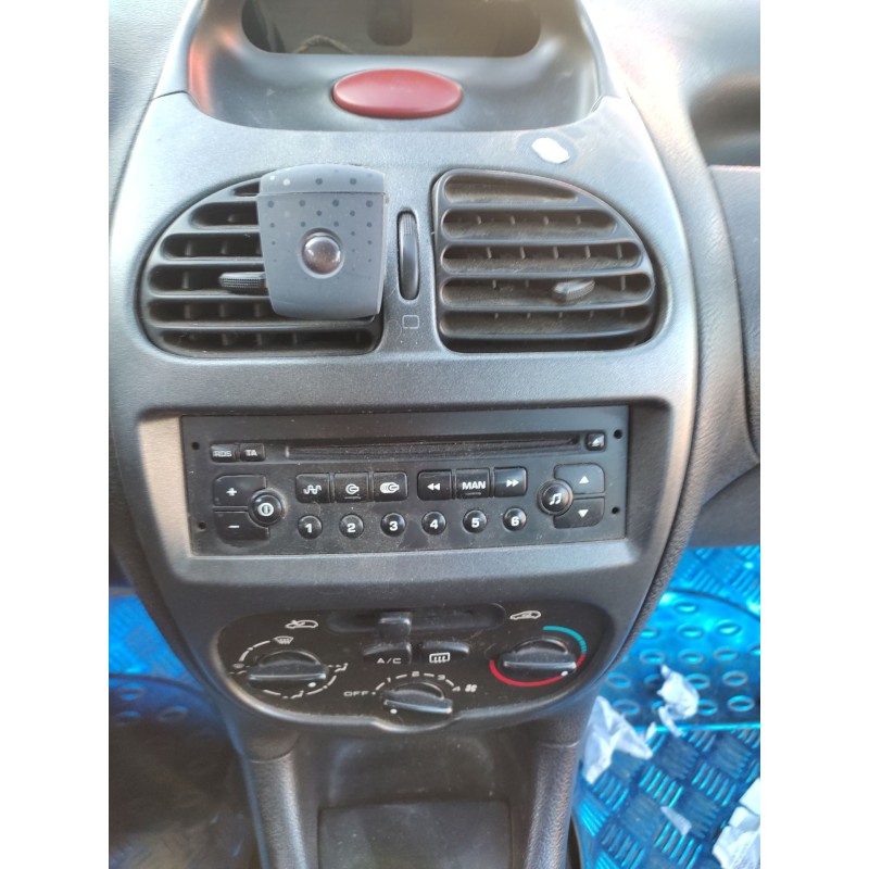 Recambio de sistema audio / radio cd para peugeot 206 berlina x-line referencia OEM IAM   