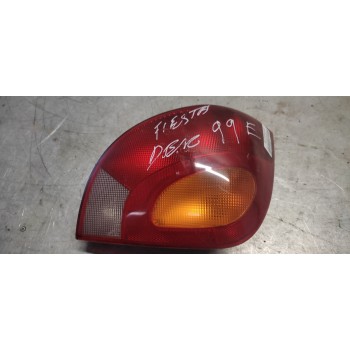 PILOTO TRASERO DERECHO 