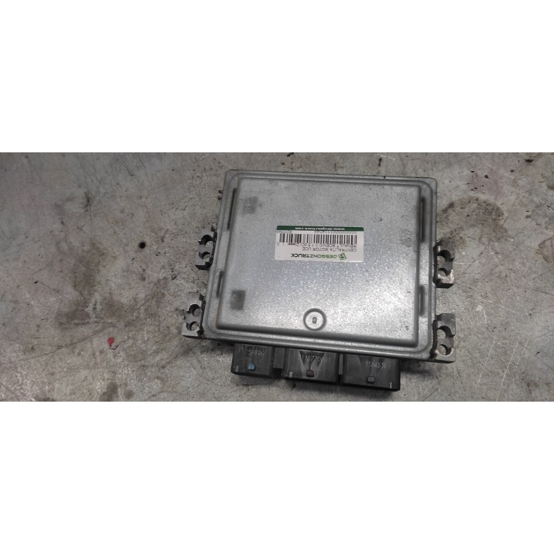 Recambio de centralita motor uce para renault scenic ii 1.5 dci diesel referencia OEM IAM 8200565863 8200592611 4