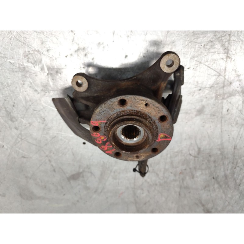 Recambio de mangueta delantera derecha para peugeot 407 st confort referencia OEM IAM   