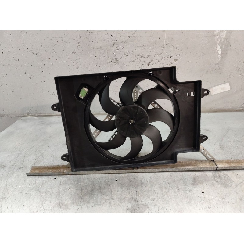 Recambio de electroventilador para alfa romeo gt (125) 1.9 jtd 16v 150/ distinctive referencia OEM IAM 836000100 - Negro 2