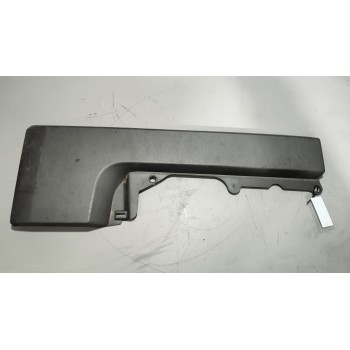 Recambio de moldura para renault serie t 12.8 diesel referencia OEM IAM 82275885  