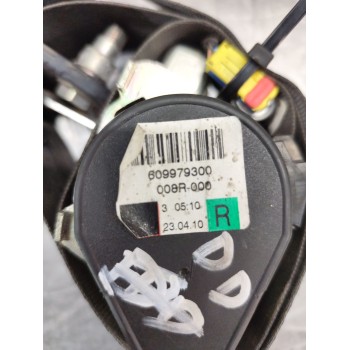 Recambio de cinturon seguridad delantero derecho para dacia duster ambiance 4x2 referencia OEM IAM 609979300  