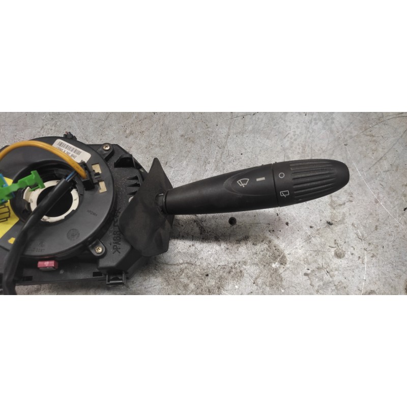 Recambio de mando multifuncion para fiat punto berlina (188) 1.9 d (i) referencia OEM IAM B822 3