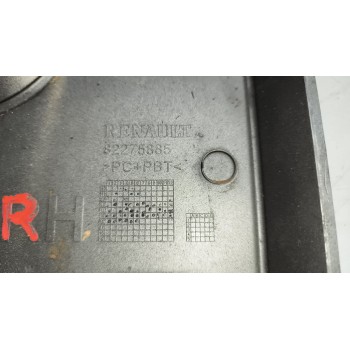 Recambio de moldura para renault serie t 12.8 diesel referencia OEM IAM 82275885  
