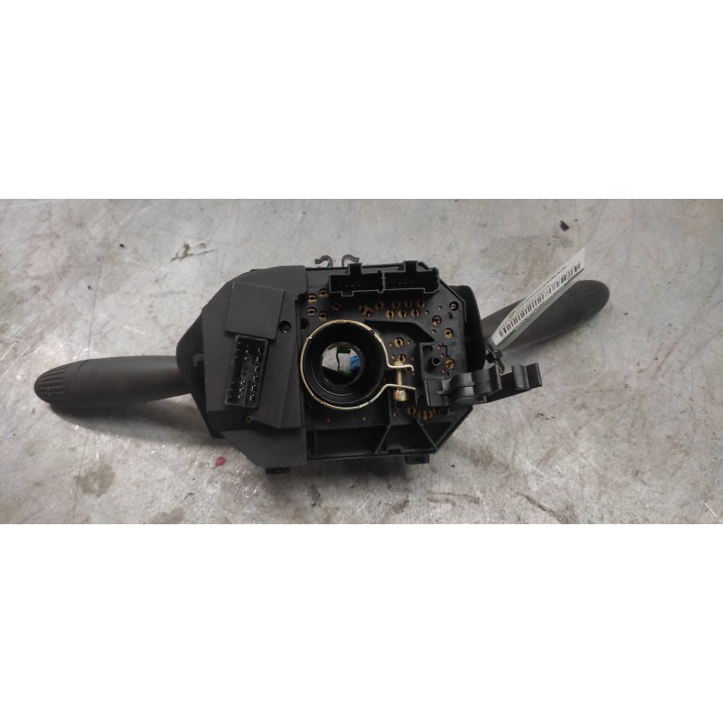 Recambio de mando multifuncion para fiat punto berlina (188) 1.9 d (i) referencia OEM IAM B822 4