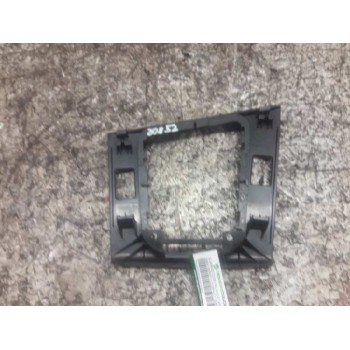 Recambio de guarnecidos palanca cambio para bmw serie 3 compact (e46) 320td referencia OEM IAM 51168211465  