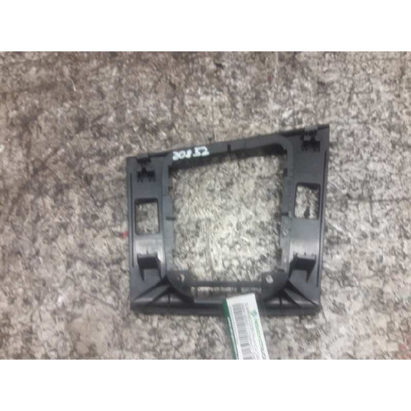 Recambio de guarnecidos palanca cambio para bmw serie 3 compact (e46) 320td referencia OEM IAM 51168211465 - Azul 2